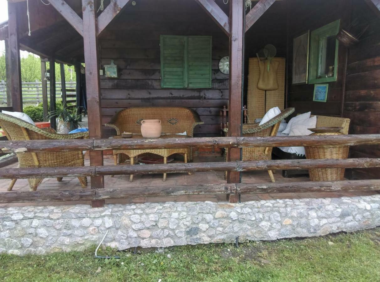 Camp Viljamovka Apartment Kremna Ngoại thất bức ảnh